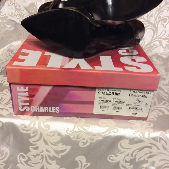 Style Charles Pewter-Me Heels - Picture 5 of 6